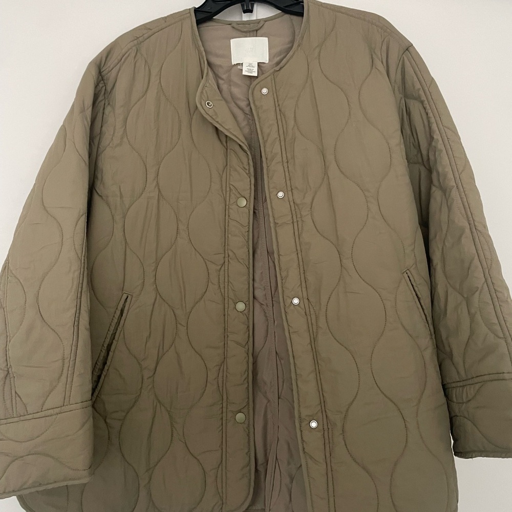 H&M Tan Cape Jacket Quilted Design
